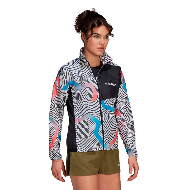 Chaqueta adidas Trail Wind Jacket W