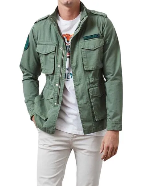 Chaqueta Altona Dock verde militar con parches