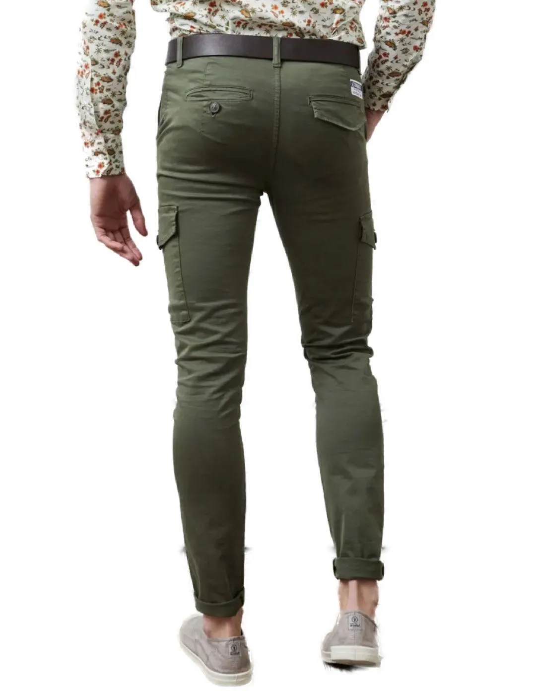 Pantalón Altonadock cargo verde militar slim fit para hombre