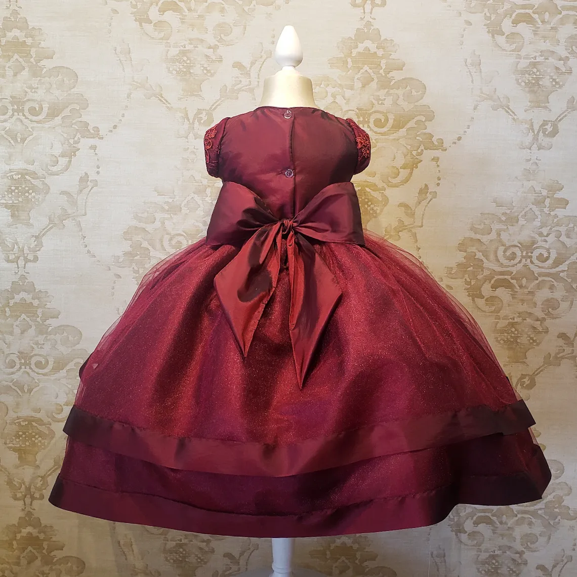 Vestido de Niña Fiesta Vino con Flor Listón en Falda Talla 3 a 8 Años